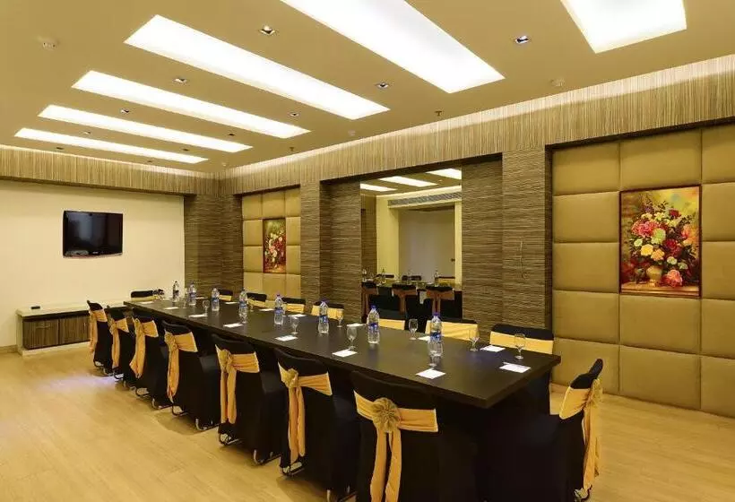 Fotos del hotel The Prime Balaji Deluxe @ New Delhi Railway Station:  5