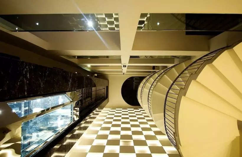 Fotos del hotel The Prime Balaji Deluxe @ New Delhi Railway Station:  22