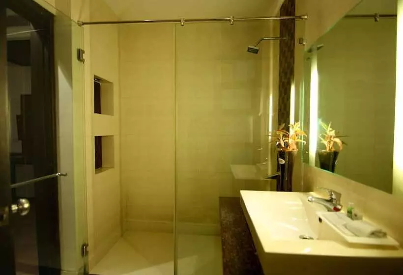 Fotos del hotel The Prime Balaji Deluxe @ New Delhi Railway Station:  25