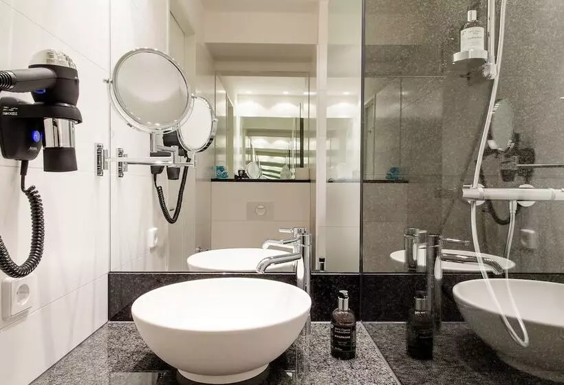 Fotos del hotel Motel One Amsterdam-waterlooplein:  7