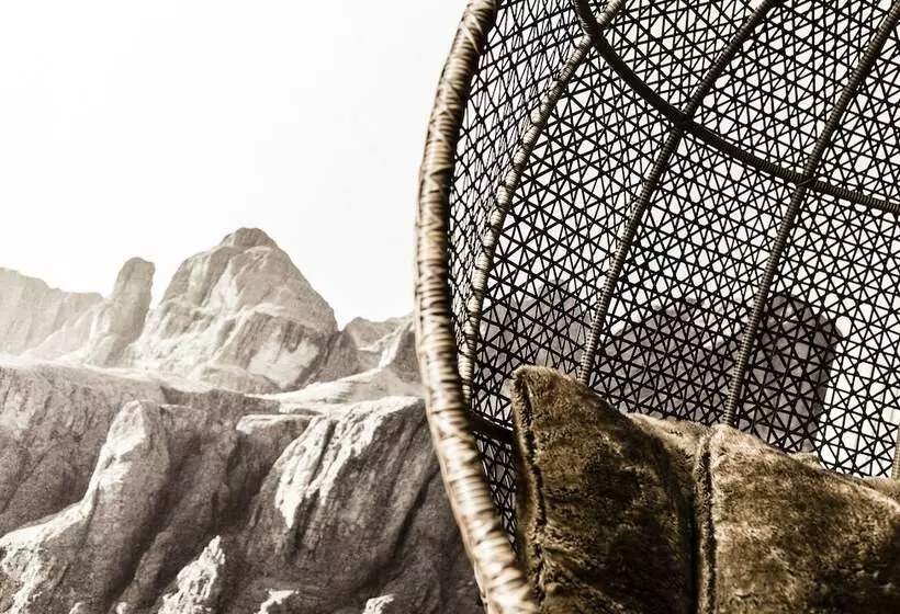 Fotos del hotel Arthotel Anterleghes - Gardenahotels:  11