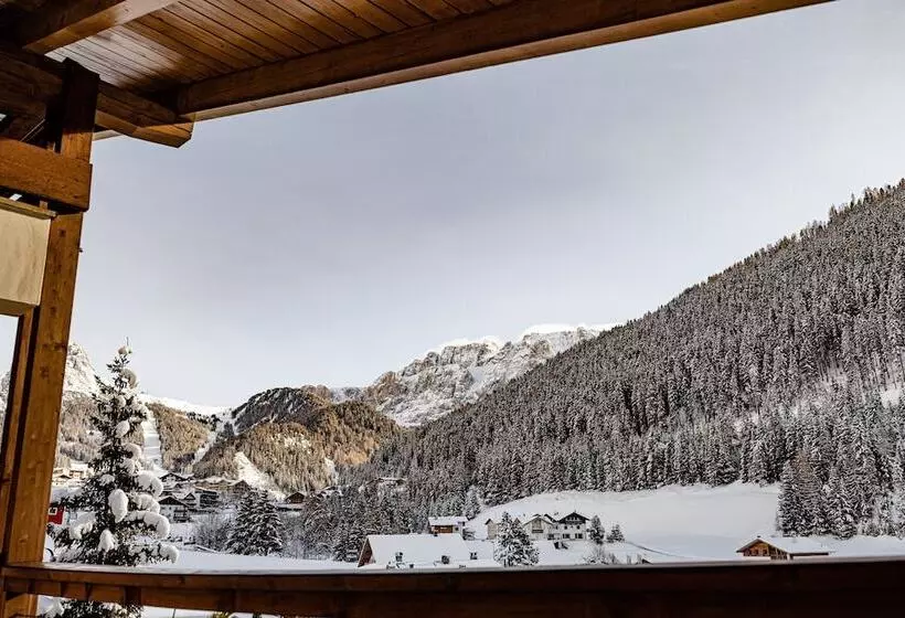 Fotos del hotel Arthotel Anterleghes - Gardenahotels:  6