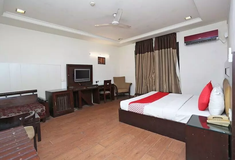 Fotos del hotel Parkland Kailash Colony:  15