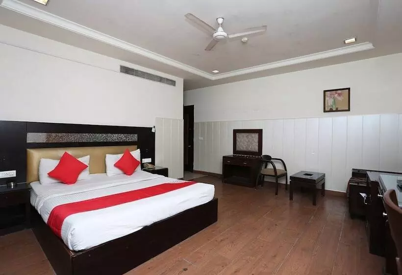 Fotos del hotel Parkland Kailash Colony:  16