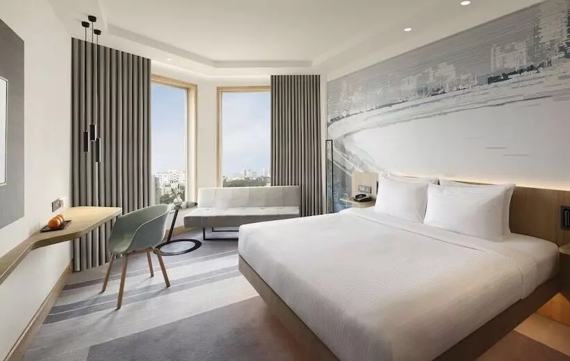 Fotos del hotel Novotel Mumbai Juhu Beach:  13