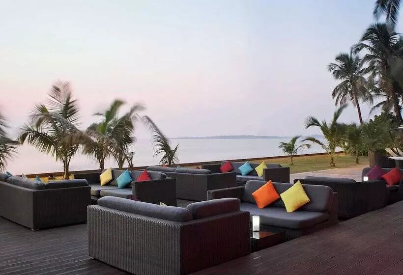 Fotos del hotel Novotel Mumbai Juhu Beach:  7