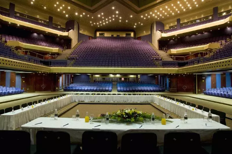 Fotos del hotel Rainbow Towers Hotel And Conference Centre:  25