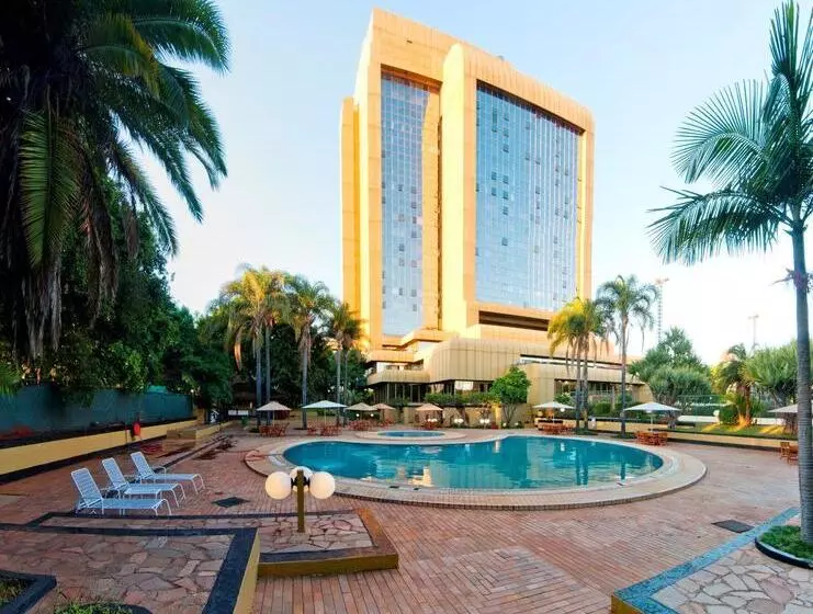 Rainbow Towers Hotel And Conference Centre