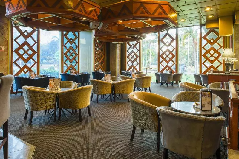 Fotos del hotel Rainbow Towers Hotel And Conference Centre:  7