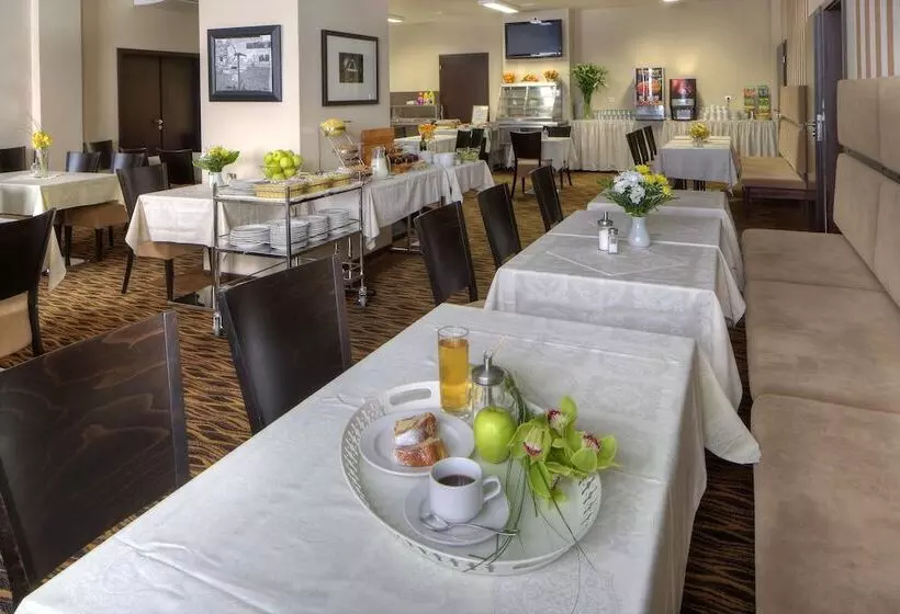 Fotos del hotel 1.republic:  11