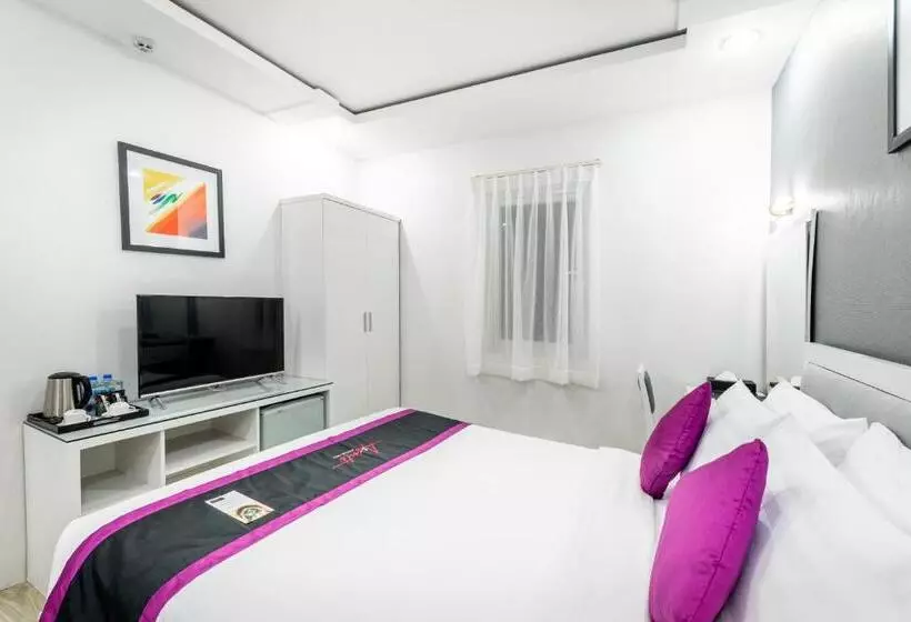 Fotos del hotel Avanti Boutique:  18