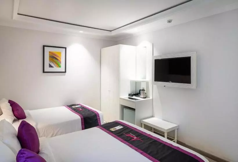 Fotos del hotel Avanti Boutique:  25