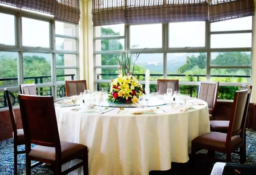 Fotos del hotel Hillview Golf Resort Dongguan (former: Sofitel Dongguan Golf Resort):  17