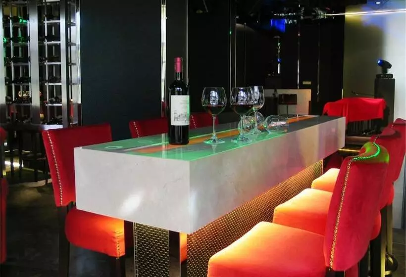 Fotos del hotel Hillview Golf Resort Dongguan (former: Sofitel Dongguan Golf Resort):  2