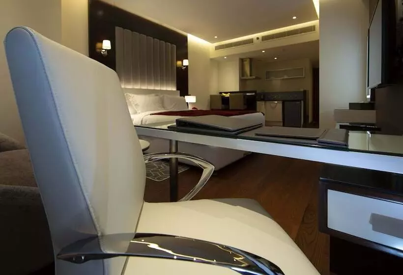 Fotos del hotel Number One Tower Suites:  19