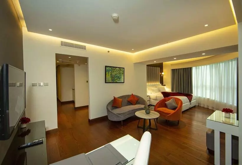Fotos del hotel Number One Tower Suites:  41