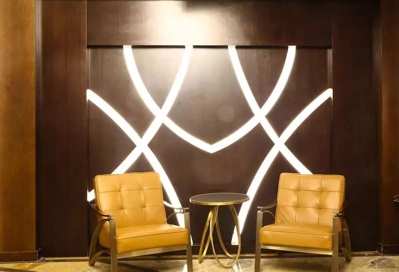 Fotos del hotel Number One Tower Suites:  3
