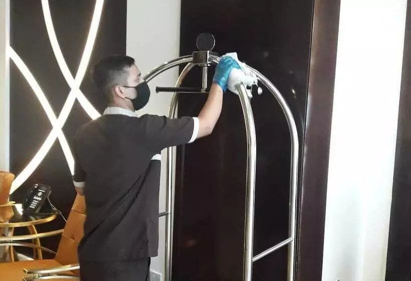Fotos del hotel Number One Tower Suites:  18