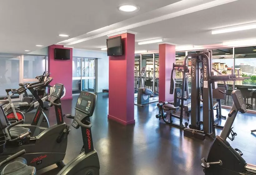 Fotos del hotel Oaks Brisbane Casino Tower Suites:  12