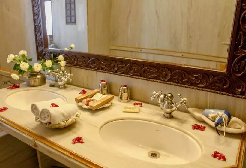 Fotos del hotel Udai Kothi:  7