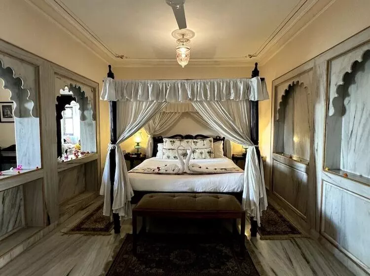 Fotos del hotel Udai Kothi:  11