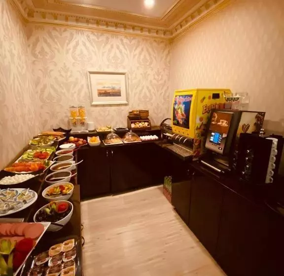 Fotos del hotel Adora:  23