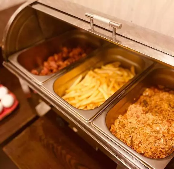 Fotos del hotel Adora:  11