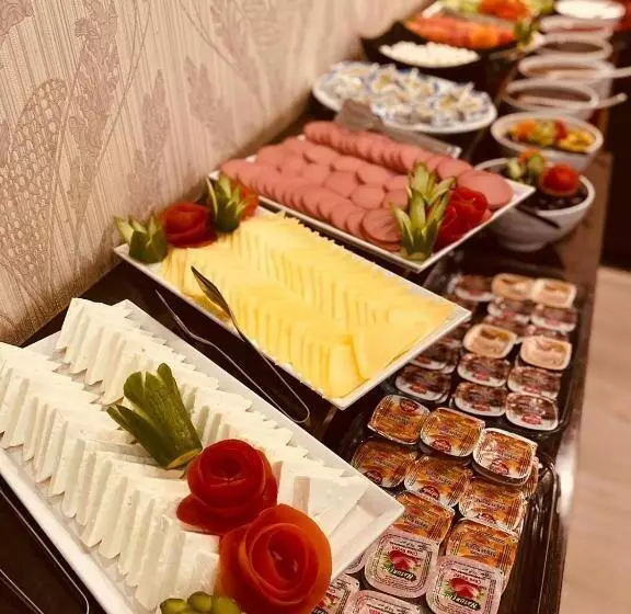 Fotos del hotel Adora:  5