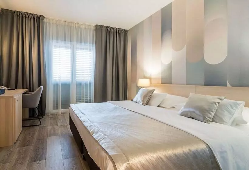 Berkeley Hotel & Day Spa Berkeley Hotel & Day Spa