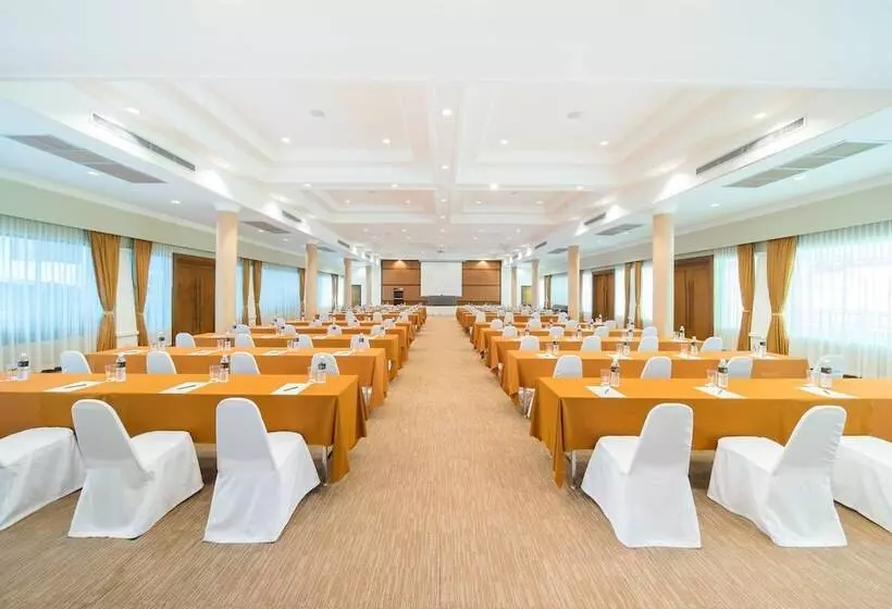 Fotos del hotel Naithonburi Beach Resort Phuket:  7