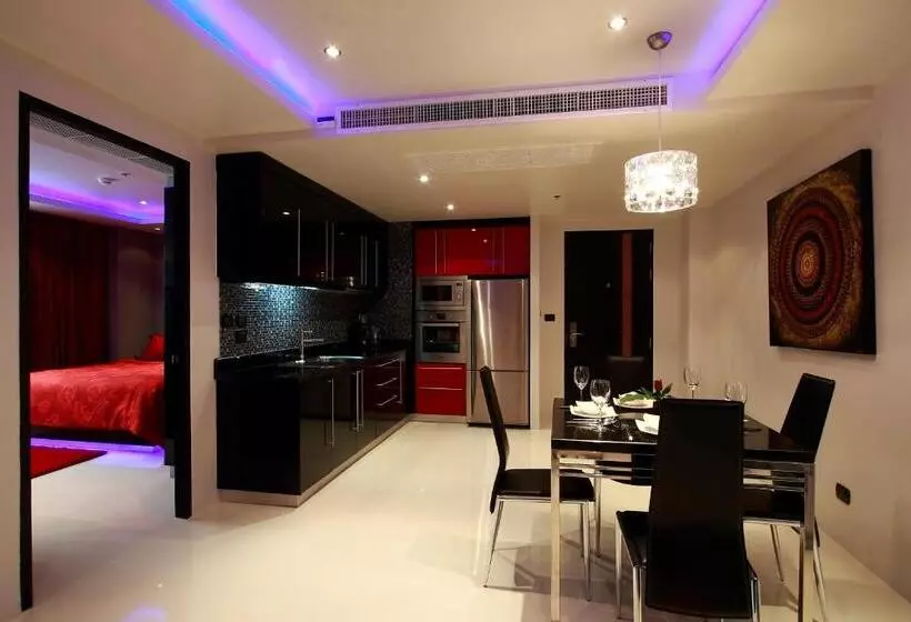 Fotos del hotel Absolute Bangla Suites:  18