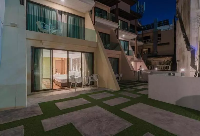 Fotos del hotel Destinaation Patong Boutique By The Sea:  4