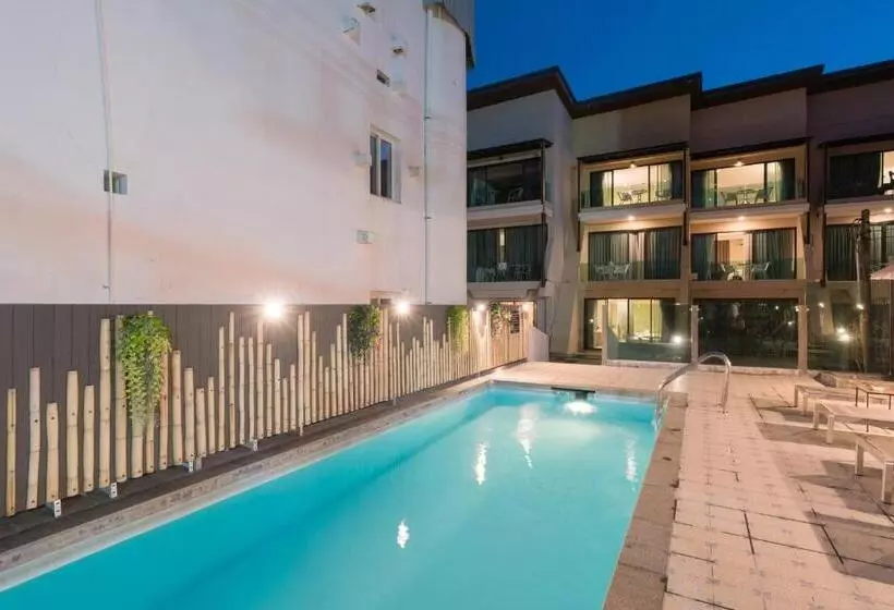 Fotos del hotel Destinaation Patong Boutique By The Sea:  2