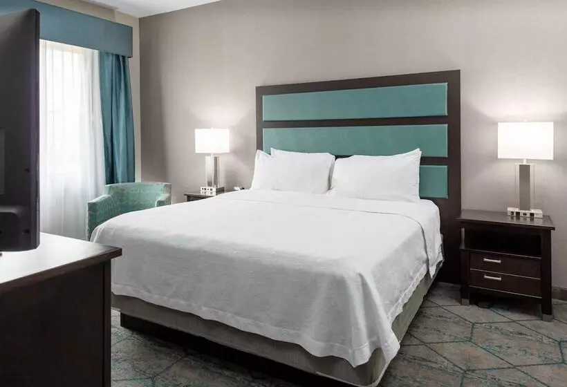 Homewood Suites By Hilton Phoenix Airport South