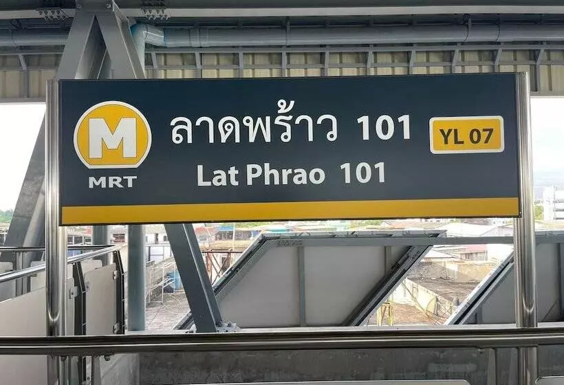 Fotos del hotel Metro Point Bangkok:  6
