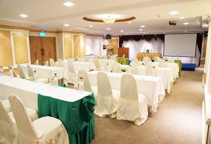 Fotos del hotel Metro Point Bangkok:  12