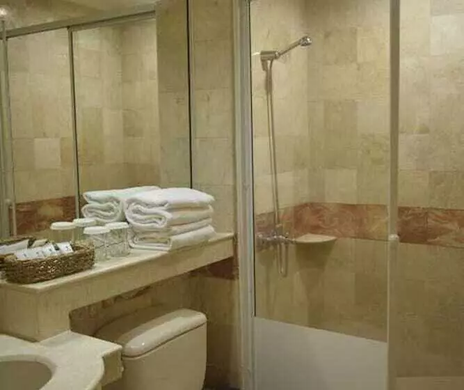 Fotos del hotel Orchid Garden Suites:  9