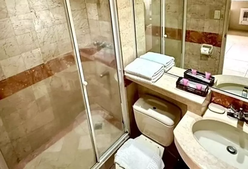 Fotos del hotel Orchid Garden Suites:  11