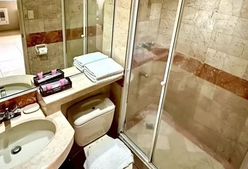 Fotos del hotel Orchid Garden Suites:  13