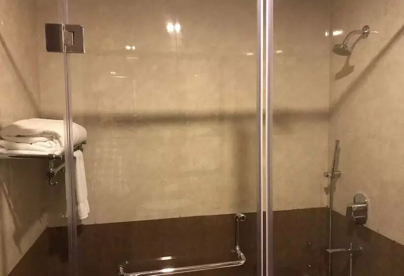 Fotos del hotel Claremont Kny:  12