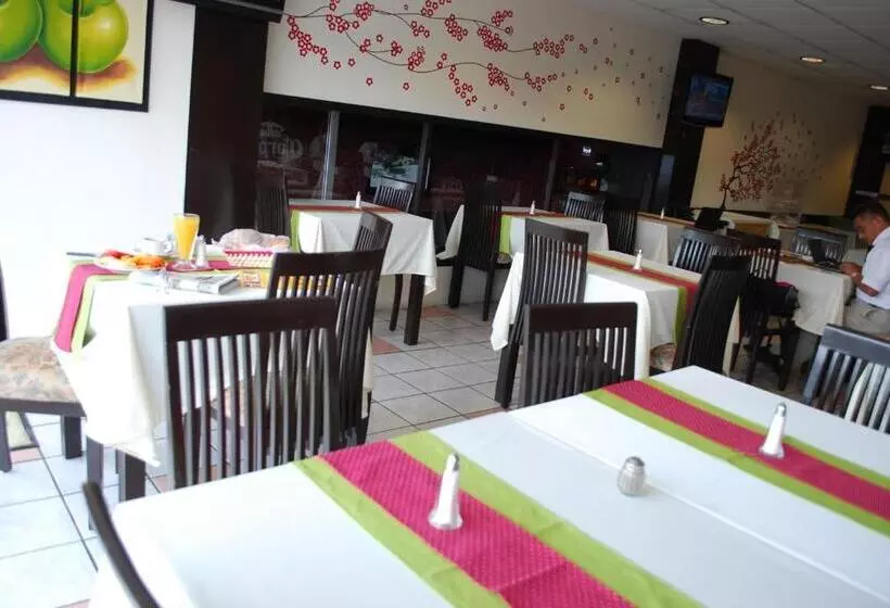 Fotos del hotel Elizabeth Central:  3