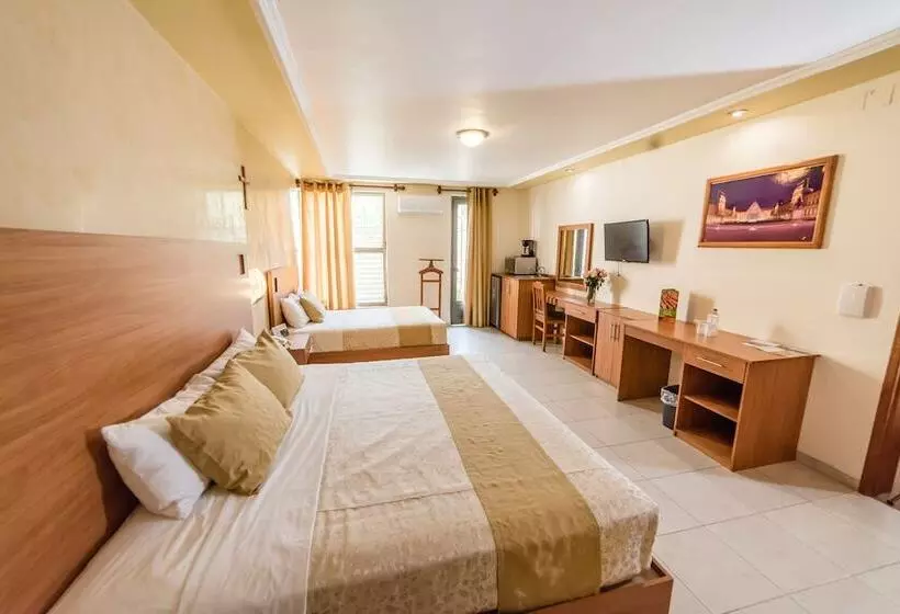 Fotos del hotel Elizabeth Central:  4