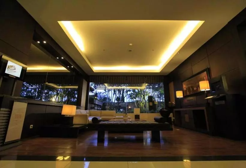 Fotos del hotel Grand Setiabudi:  14