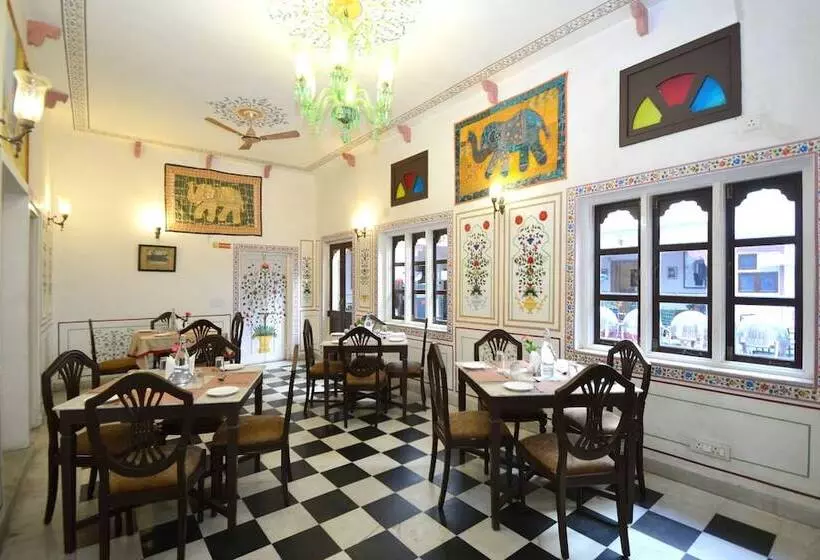 Fotos del hotel Mahal Khandelaa Heritage  And Spa:  12