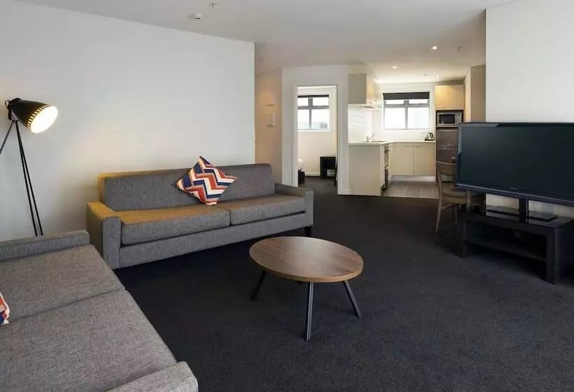 Fotos del hotel Nesuto Stadium:  15