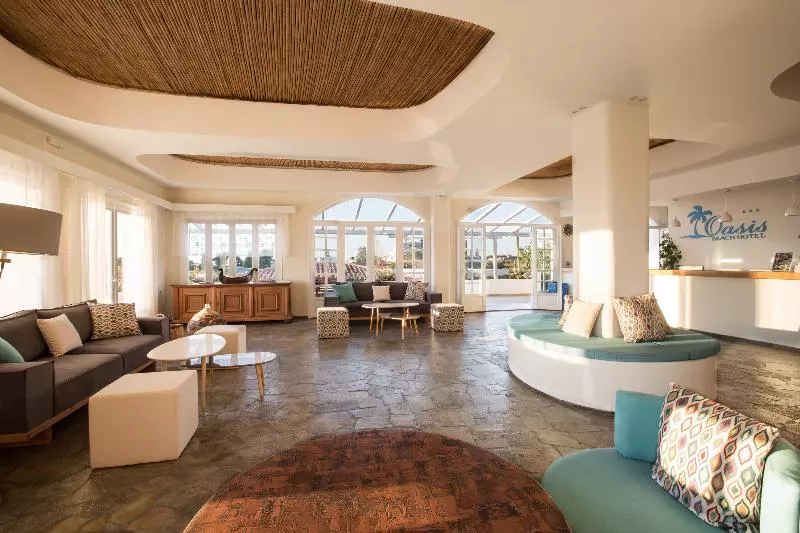 Fotos del hotel Oasis Beach:  16