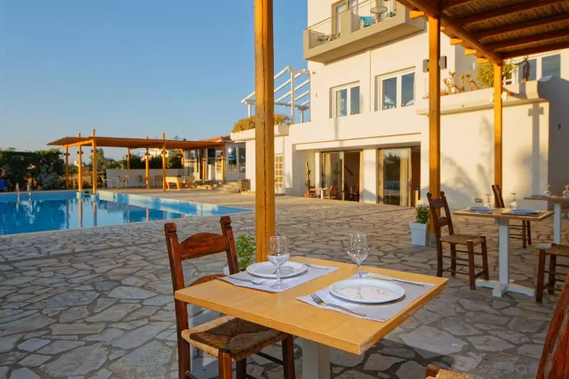 Fotos del hotel Oasis Beach:  4