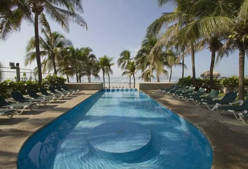 Ocean Breeze Acapulco