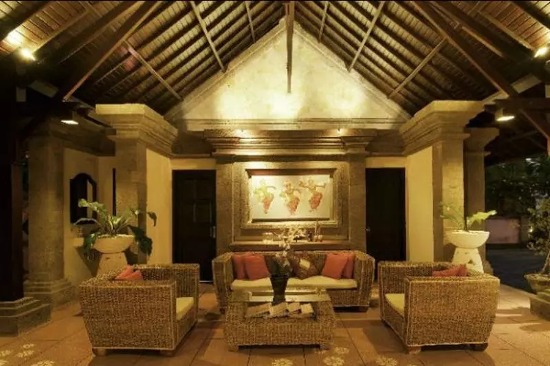 Fotos del hotel Puri Mesari:  6