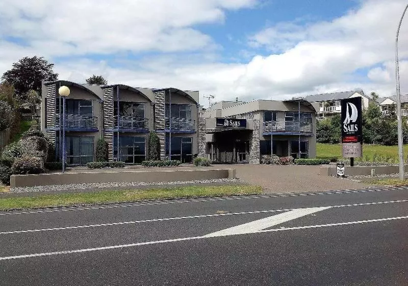 Fotos del hotel Sails On The Lake:  17